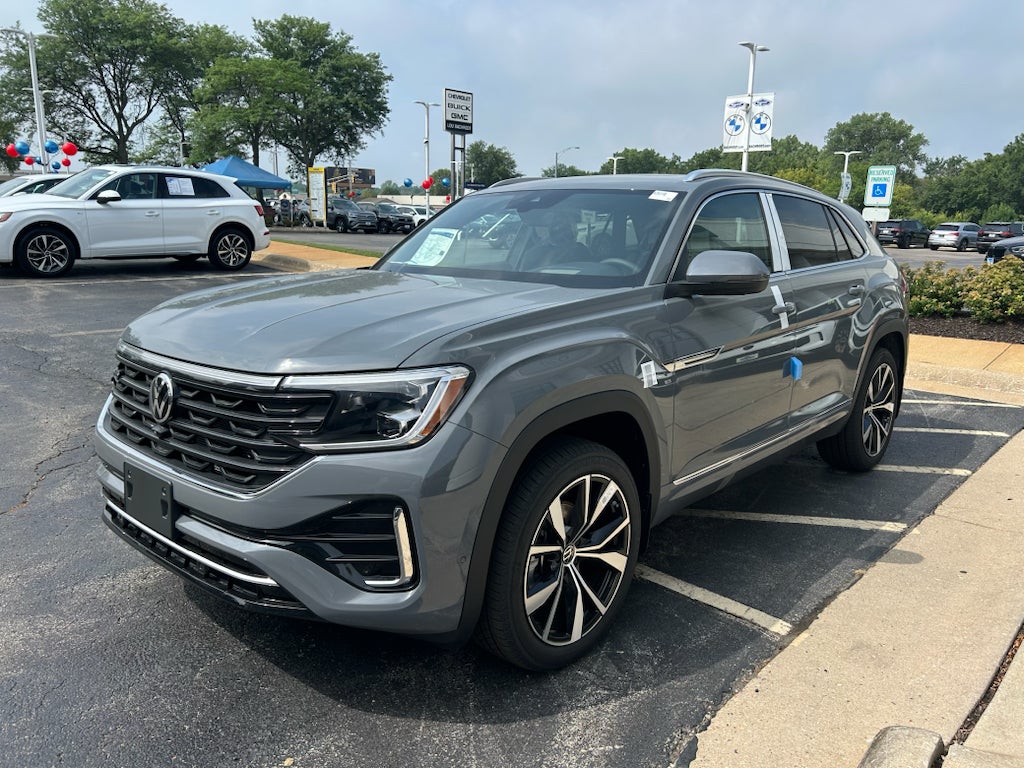 2026 Volkswagen Atlas Cross Sport 2.0T SEL Premium R-Line