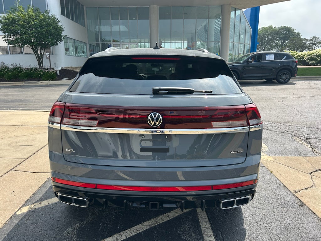 2026 Volkswagen Atlas Cross Sport 2.0T SEL Premium R-Line