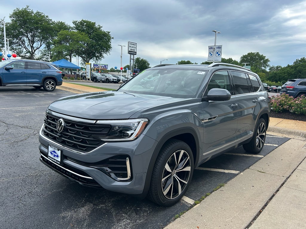 2026 Volkswagen Atlas 2.0T SEL Premium R-Line