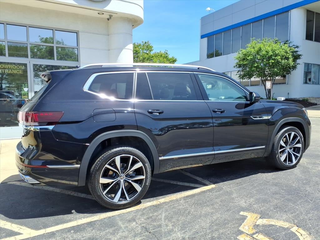2026 Volkswagen Atlas 2.0T SEL Premium R-Line