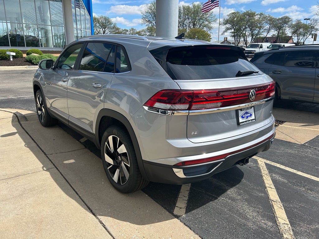 2026 Volkswagen Atlas Cross Sport 2.0T SE w/Technology