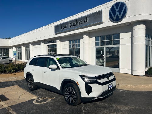 2027 Volkswagen Atlas SE w/Tech w/Sunroof 4Motion
