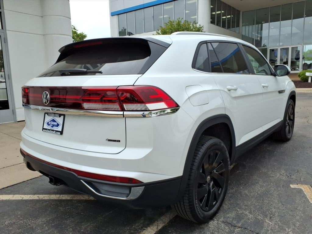 2026 Volkswagen Atlas Cross Sport 2.0T SE w/Technology