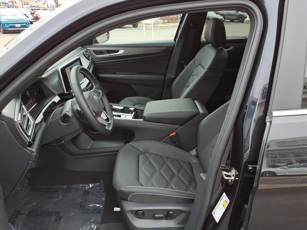 2026 Volkswagen Atlas Cross Sport 2.0T SE w/Technology