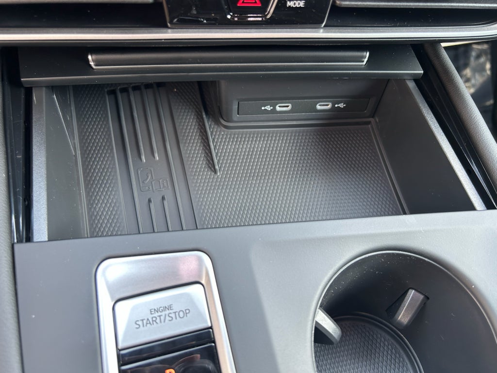2026 Volkswagen Atlas Cross Sport 2.0T SE