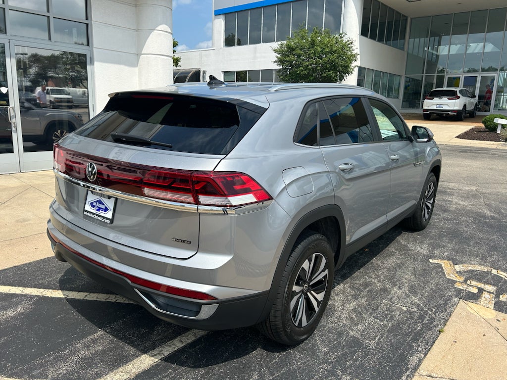 2026 Volkswagen Atlas Cross Sport 2.0T SE