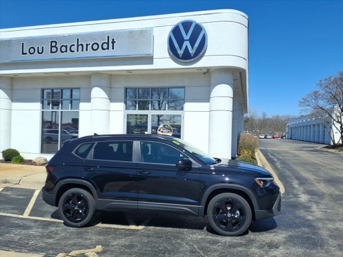 2026 Volkswagen Taos SE Black