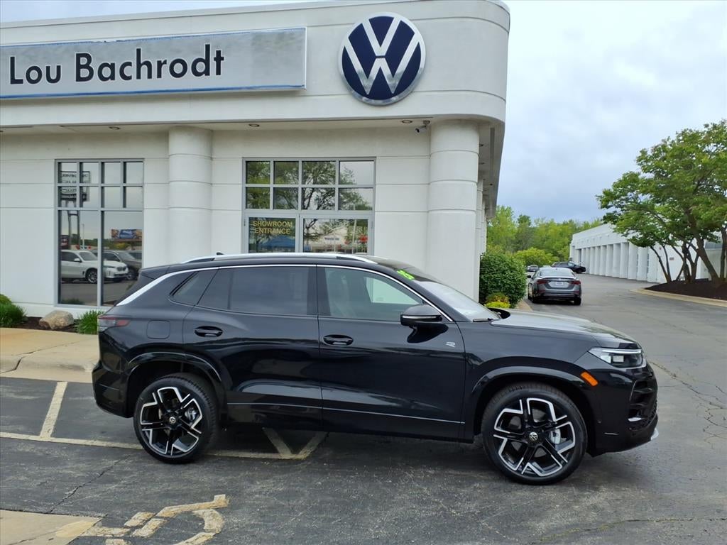 2026 Volkswagen Tiguan SEL R-Line Turbo