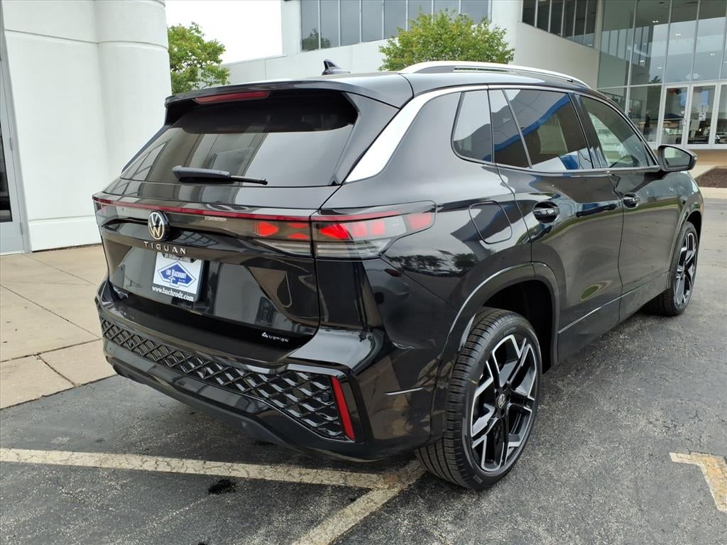 2026 Volkswagen Tiguan SEL R-Line Turbo
