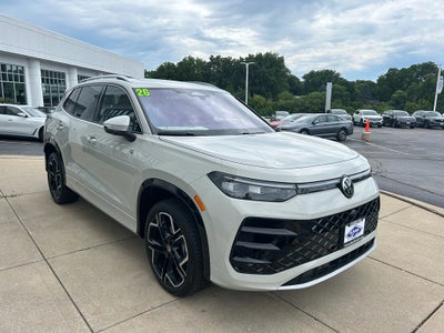 2026 Volkswagen Tiguan SEL R-Line Turbo
