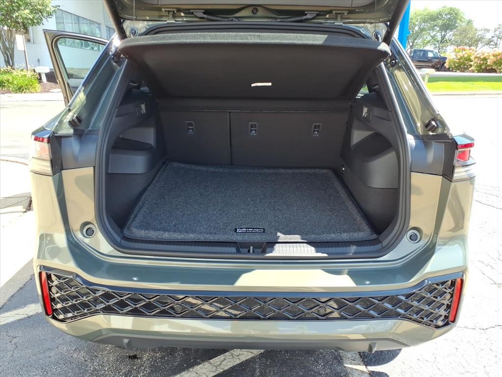 2026 Volkswagen Tiguan SEL R-Line Turbo