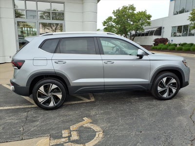 2026 Volkswagen Taos SE