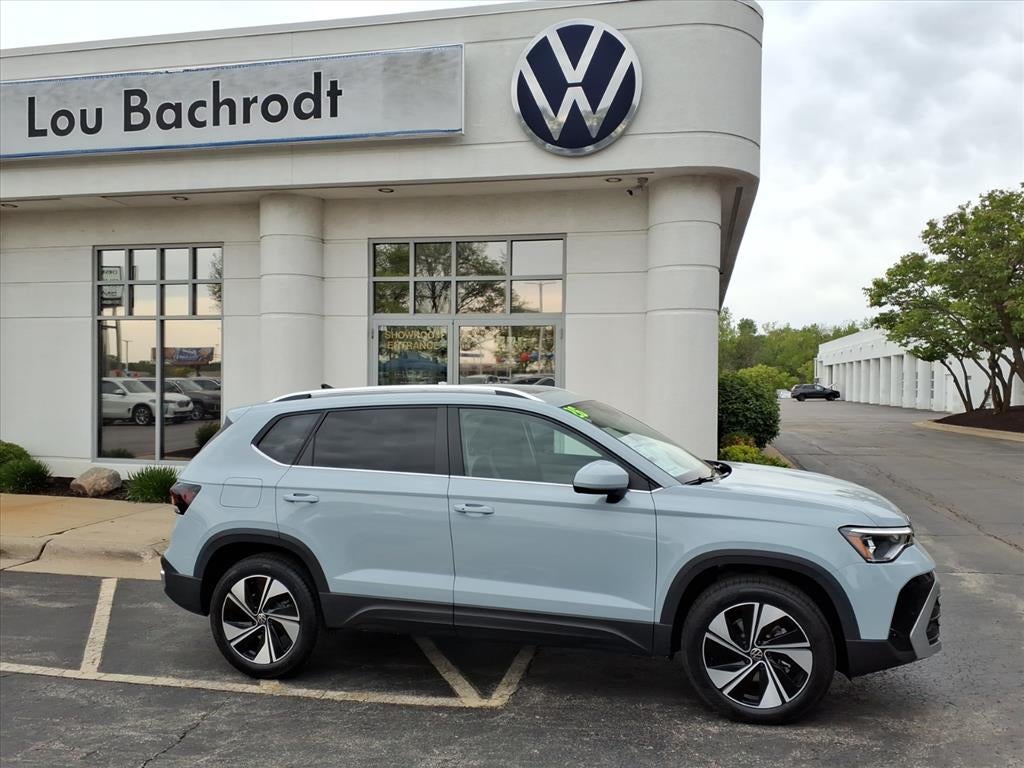 2026 Volkswagen Taos SE