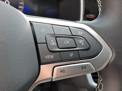 2026 Volkswagen Taos SE
