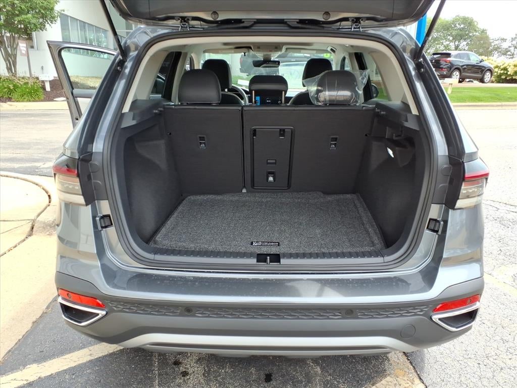 2026 Volkswagen Taos SE
