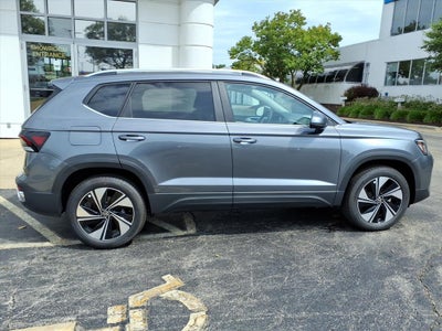 2026 Volkswagen Taos SE