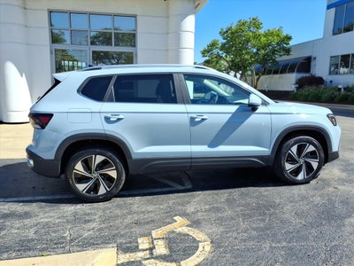 2026 Volkswagen Taos SE