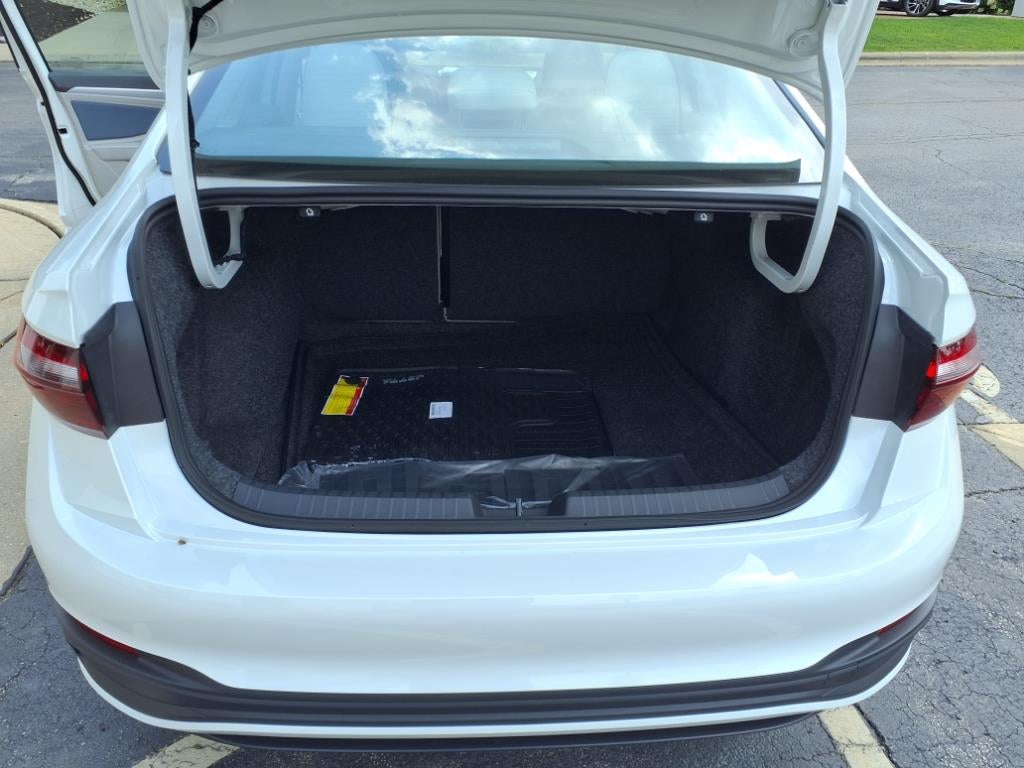 2025 Volkswagen Jetta SE