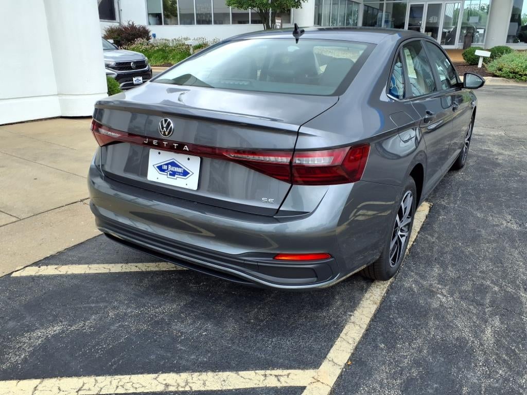 2025 Volkswagen Jetta SE