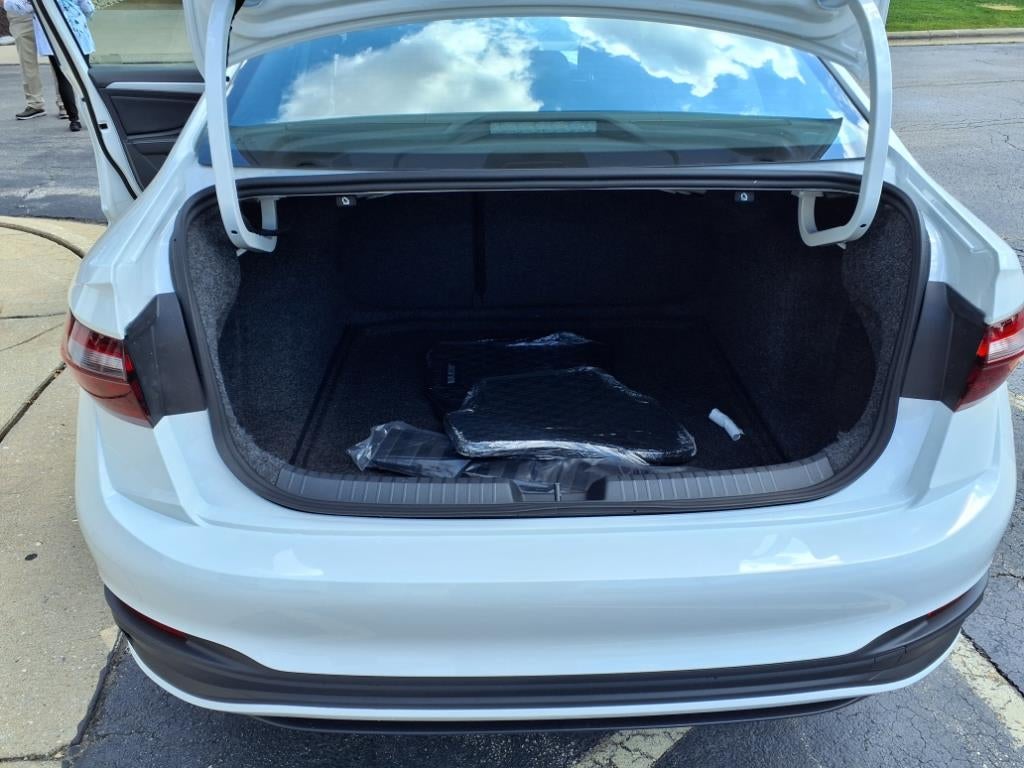 2025 Volkswagen Jetta Sport