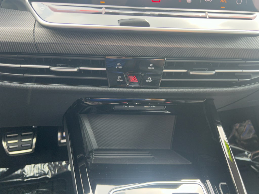 2026 Volkswagen Golf GTI SE