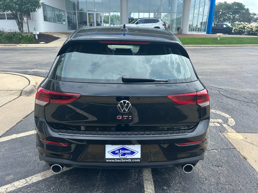 2026 Volkswagen Golf GTI SE