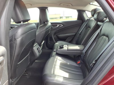 2015 Chrysler 200 C