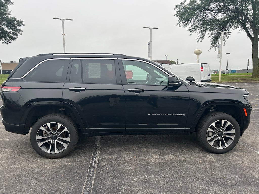 2023 Jeep Grand Cherokee Overland