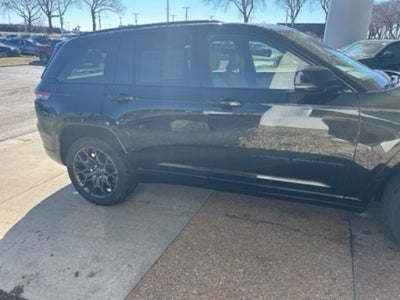 2025 Jeep Grand Cherokee Summit Reserve