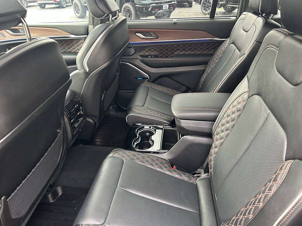 2024 Jeep Grand Cherokee L Summit