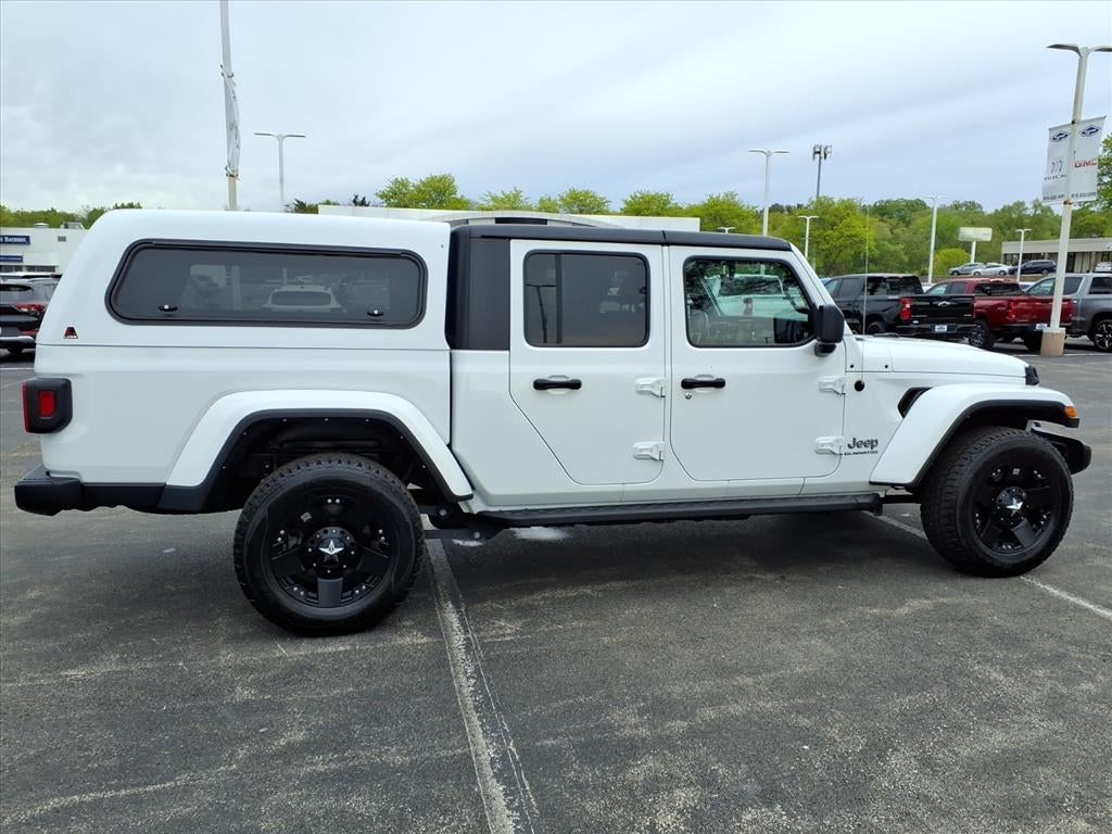 2022 Jeep Gladiator Overland