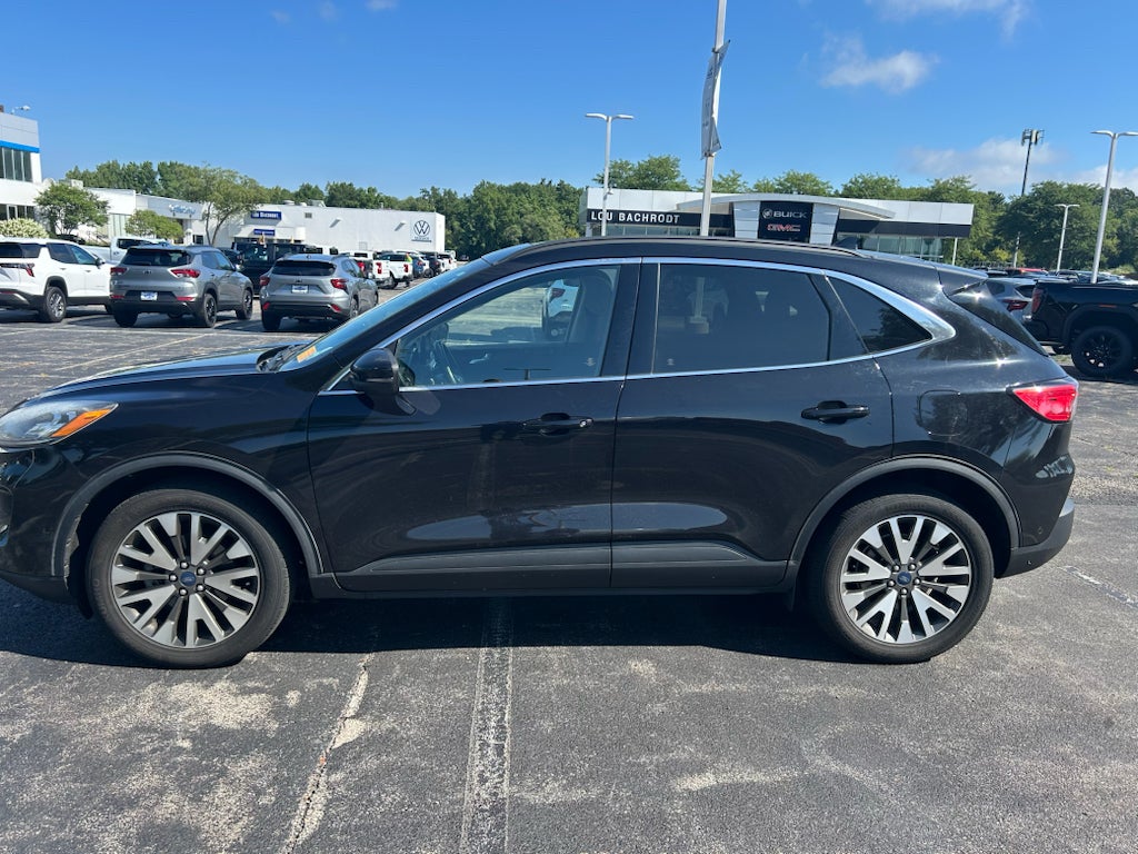 2020 Ford Escape Titanium