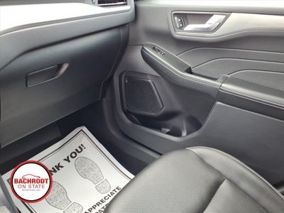 2022 Ford Escape Titanium