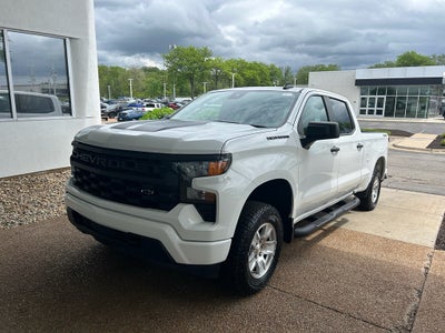 2022 Chevrolet Silverado Custom