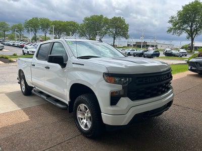 2022 Chevrolet Silverado Custom
