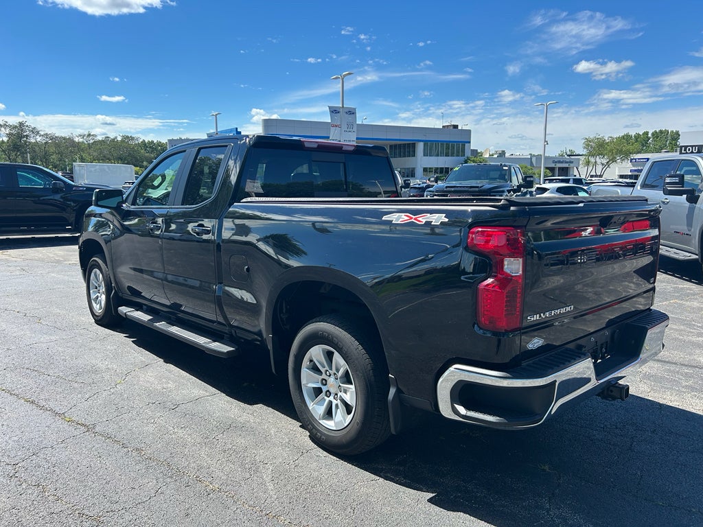 2023 Chevrolet Silverado LT