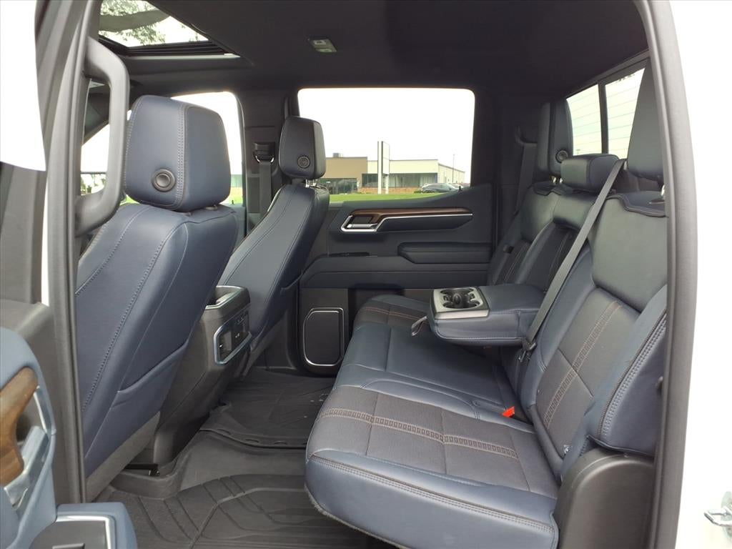 2022 Chevrolet Silverado High Country