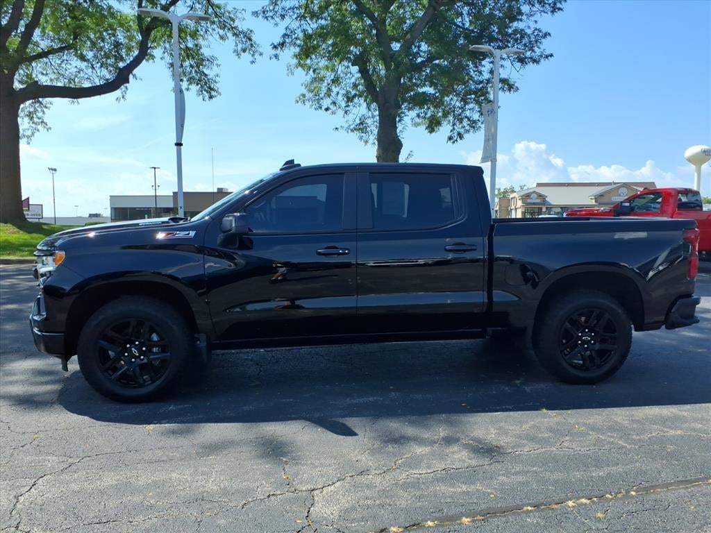 2025 Chevrolet Silverado RST