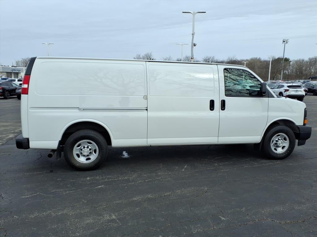 2017 Chevrolet Express Work Van