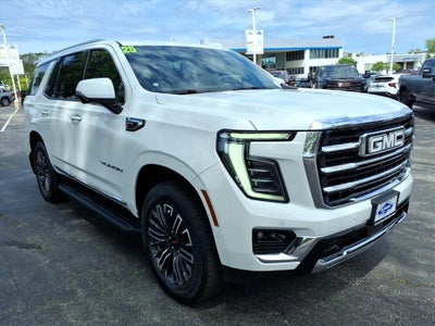 2025 GMC Yukon Elevation