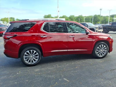 2023 Chevrolet Traverse Premier