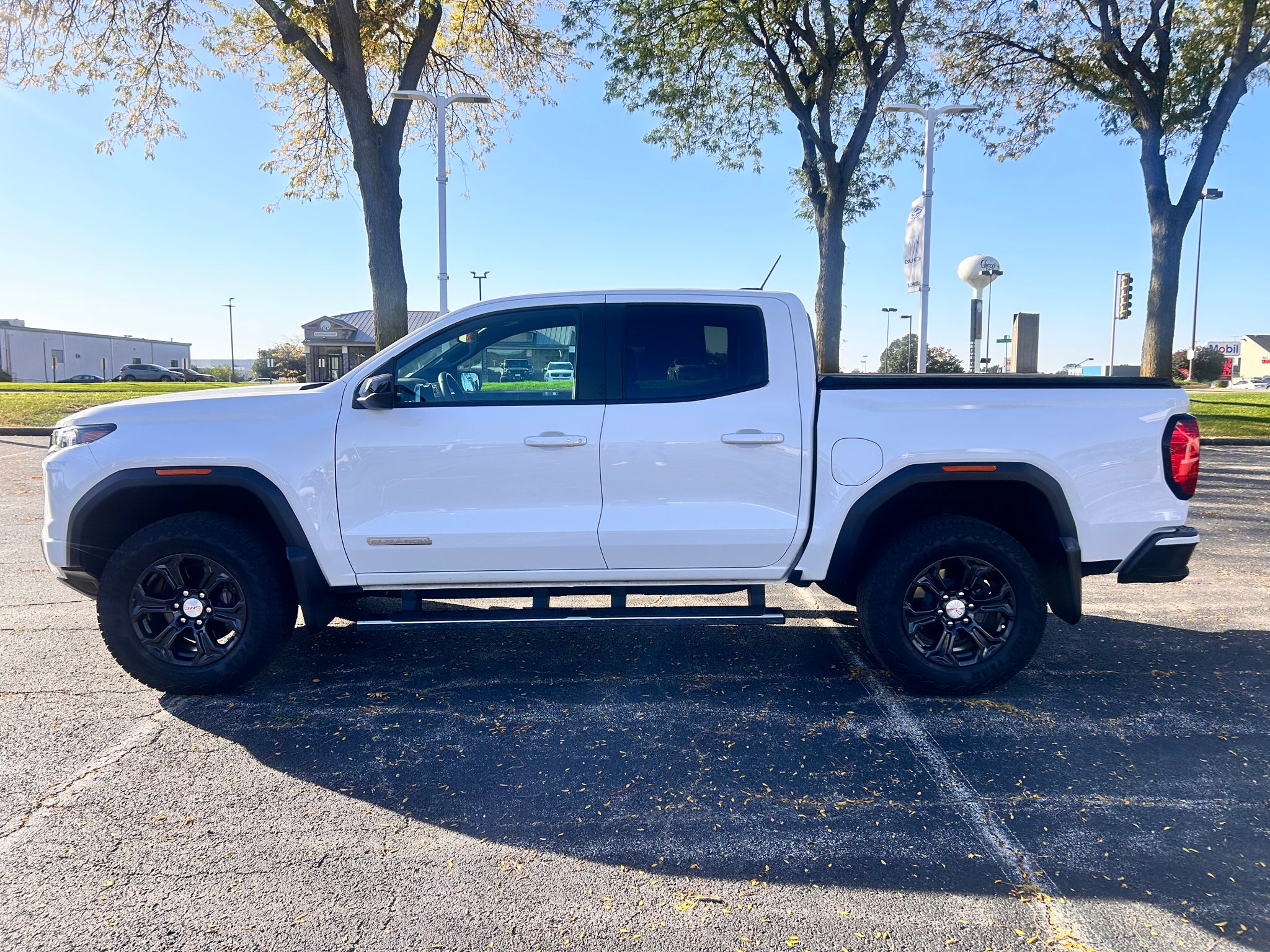 2024 GMC Canyon 2WD Elevation