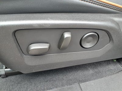 2024 GMC Canyon 4WD AT4