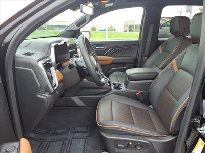 2024 GMC Canyon 4WD AT4