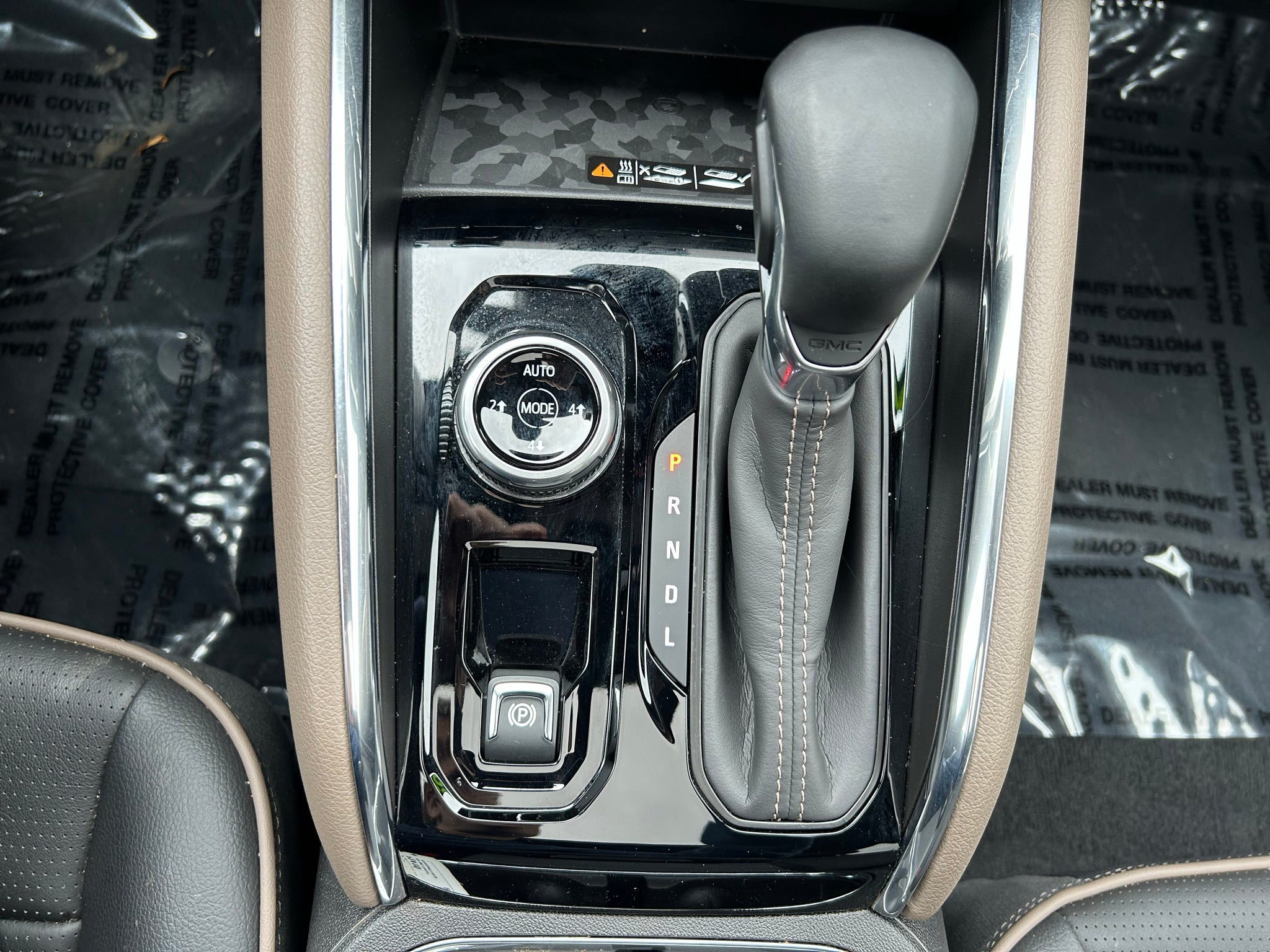 2024 GMC Canyon 4WD Denali