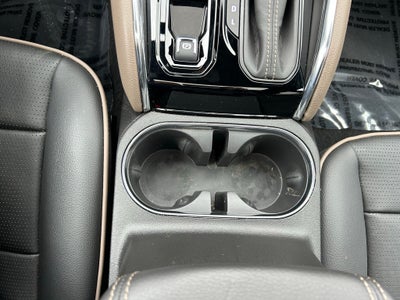 2024 GMC Canyon 4WD Denali