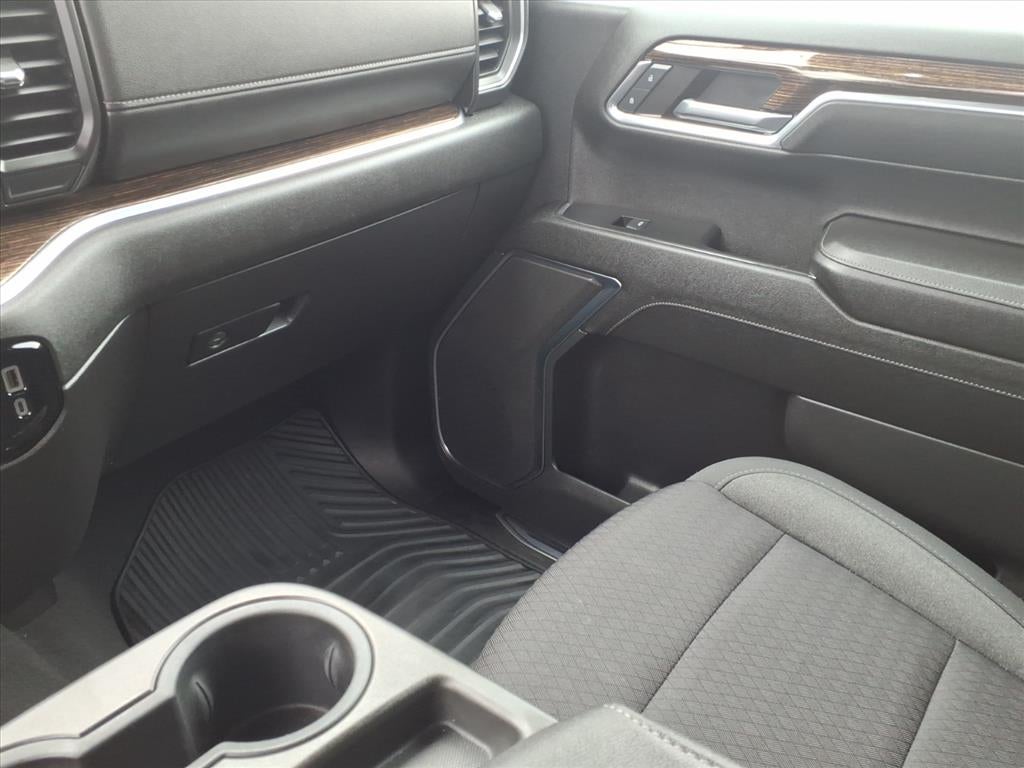 2023 GMC Sierra SLE