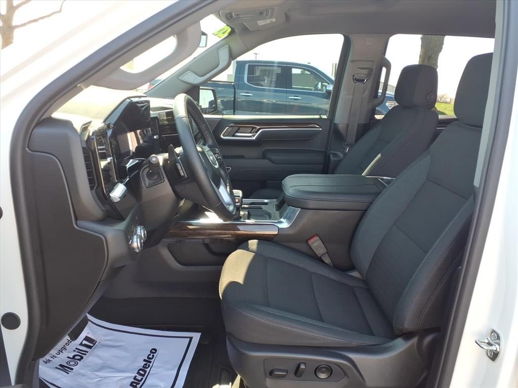 2026 GMC Sierra Elevation