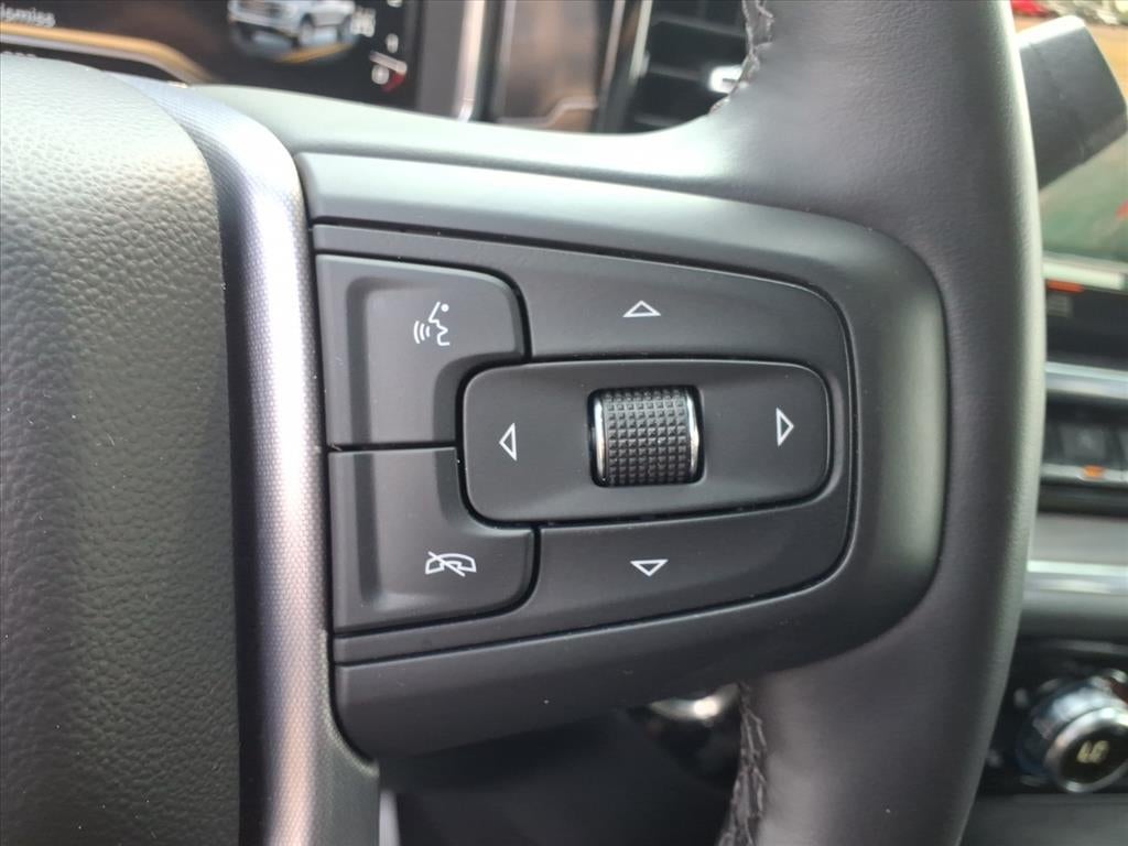2025 GMC Sierra SLT