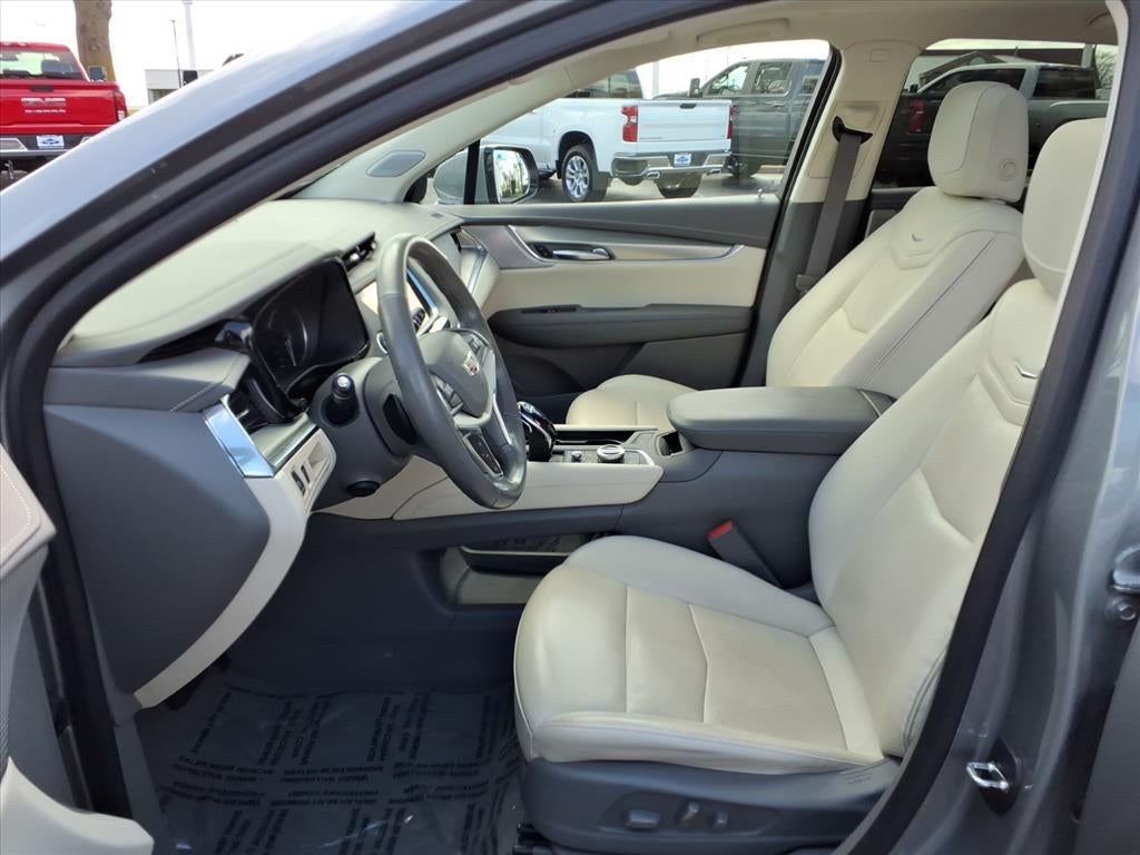 2023 Cadillac XT5 AWD Premium Luxury